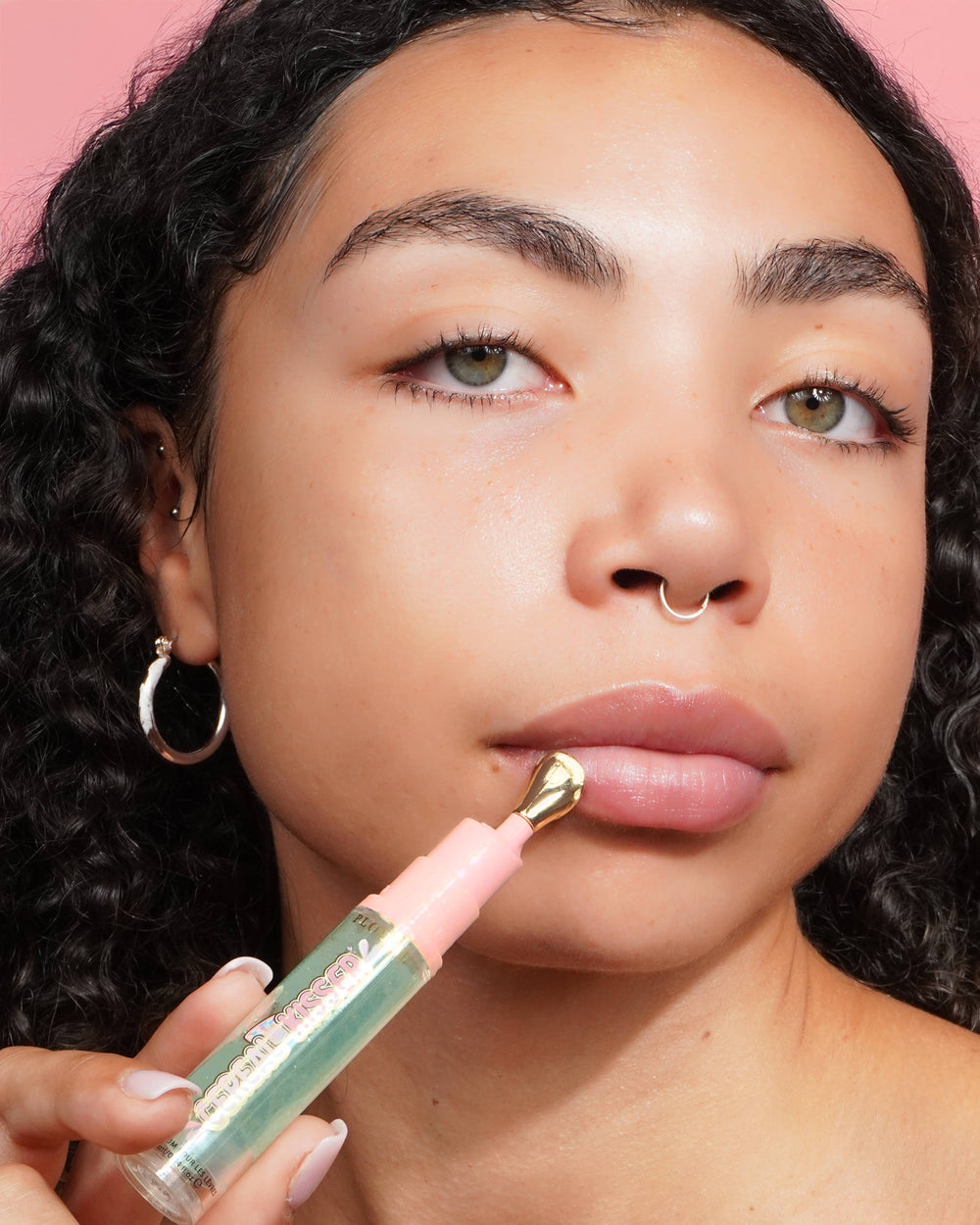 Suero labial con péptido refrescante Cereal Kisser