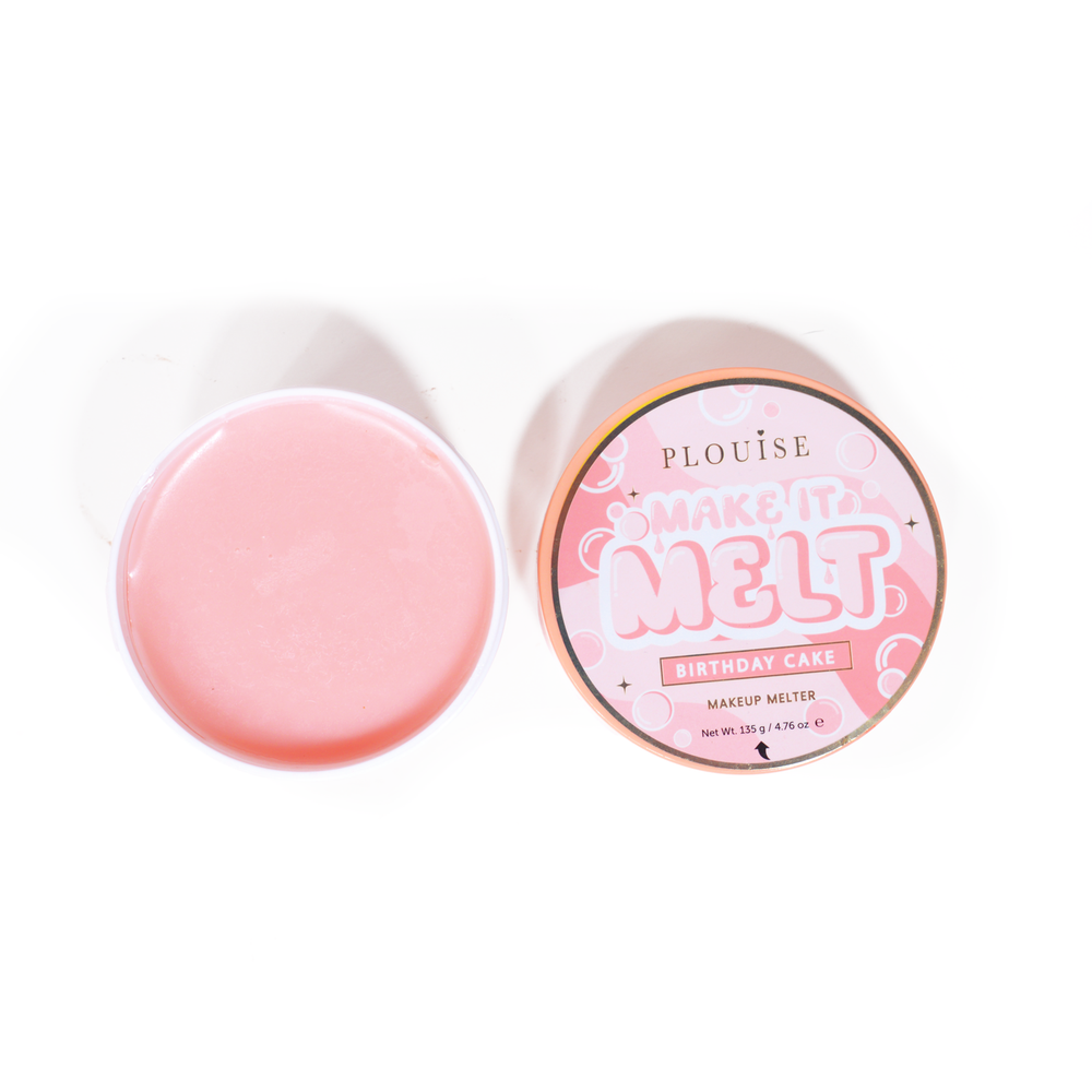 Åben balje af P. Louise Make It Melt Makeup Cleansing Balm i orange duft på blå baggrund